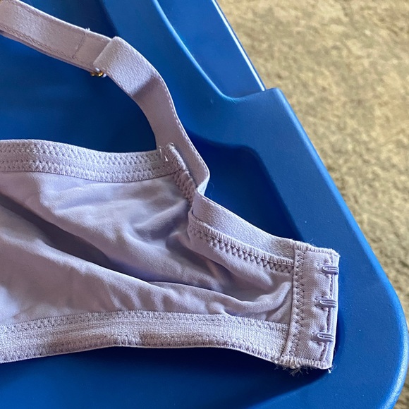 Soma Embraceable Unlined  Lace Trimmed Bra in blue and Black - Picture 7 of 11